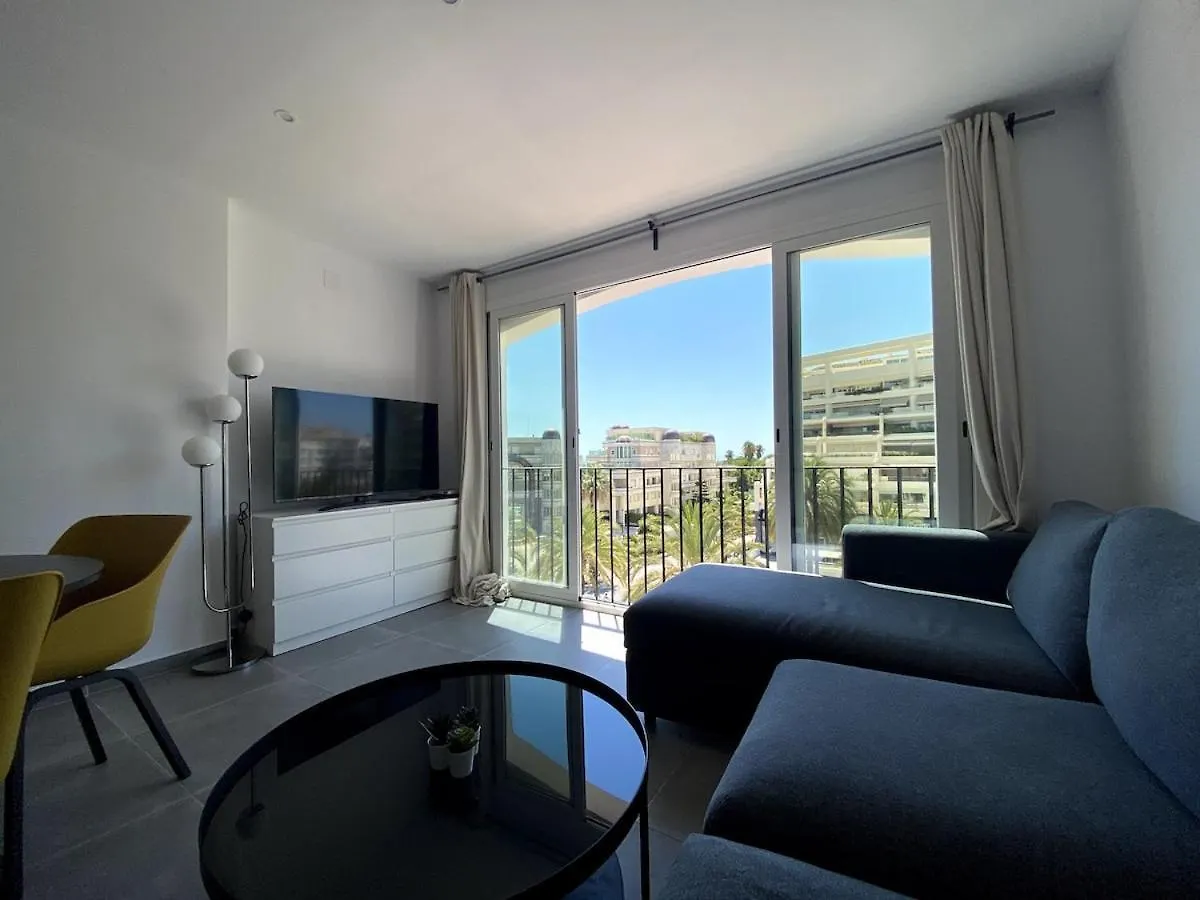 Renovated Apartment In Jardines Del Puerto Marbella
